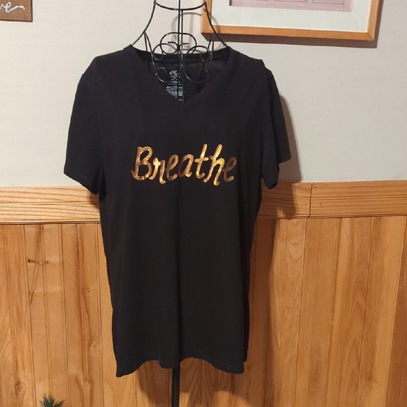 Athletic Works Tops - Athletic Works Top Shirt Breathe Gold Foil Short Sleeve Black XXL 2XG 20 Plus